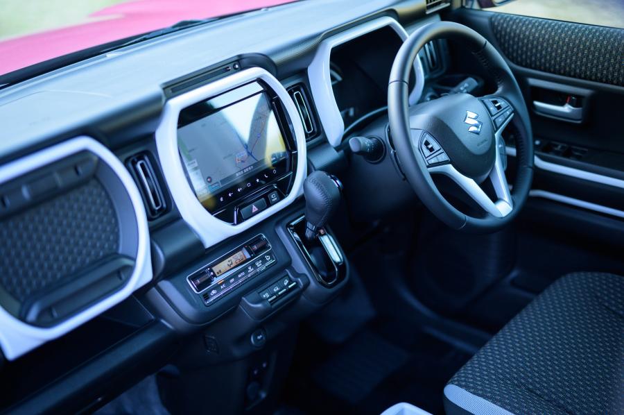 Торпедо Suzuki Hustler 2019 года  (фото 3 из 20)